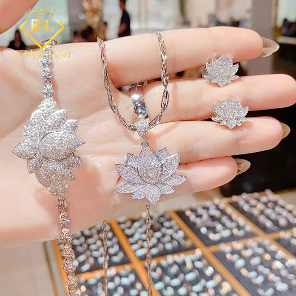 BST Trang Sức Kim Cương Hoa Sen